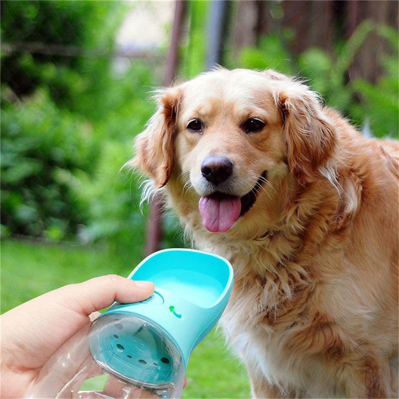 Garrafa de Água Portátil para Cães e Gatos